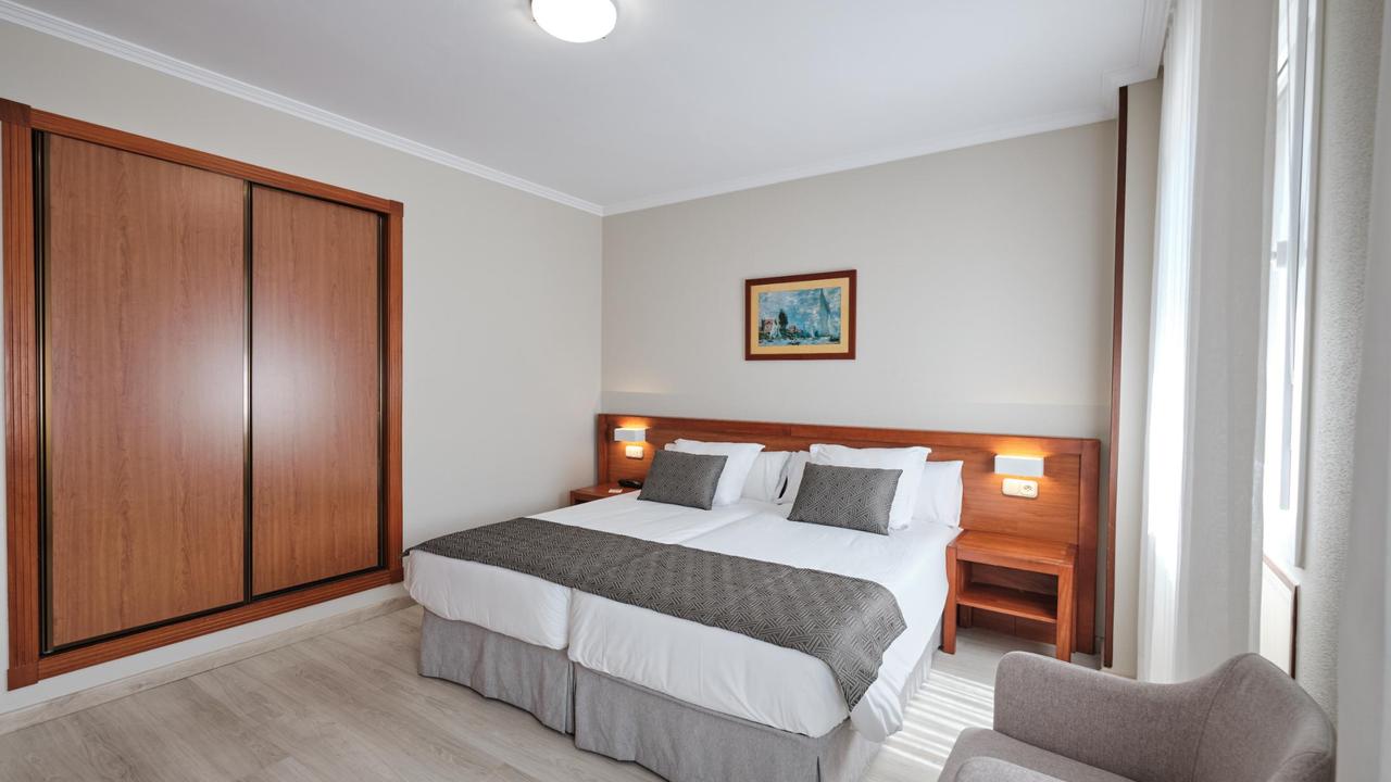 None Hotel San Lorenzo compostela Santiago de Compostela None Hotel San Lorenzo compostela Santiago de Compostela